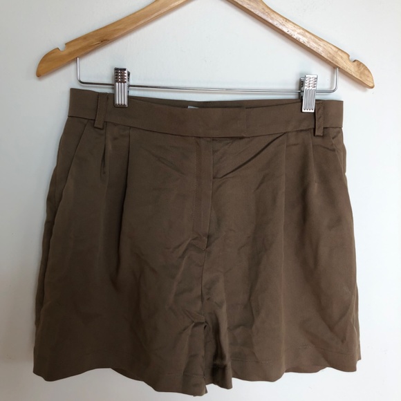 Almina Concept High Waisted Pleated Olive Khakhi Shorts Tencel Blend Size 6 - Picture 4 of 9